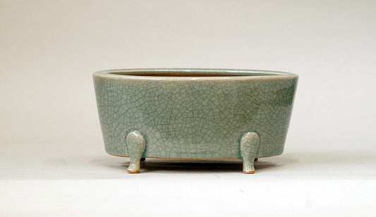 Eimei Deep Oval Pot in Celadon with Cat Feet 7.1"(18.2cm) E561 +++ Shipping Free