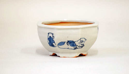 Gassan Octagonal Pot with Hand-Painted Japanese Puppies 3.6"(9.2cm) G160 +++ Shipping Free