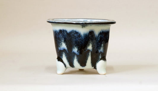 Flower Shaped Pot by Yuka Y030 +++ Shipping Free