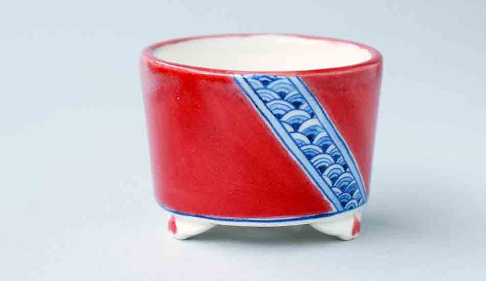 Mayu Round Bonsai Pot with Blue Patterns in Red