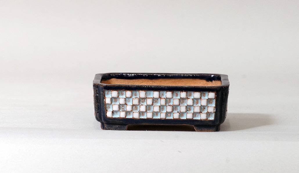 Kei Rectangle Bonsai Pot with White & Blue checkered pattern 3.4"(8.7cm) K011 +++Shipping Free