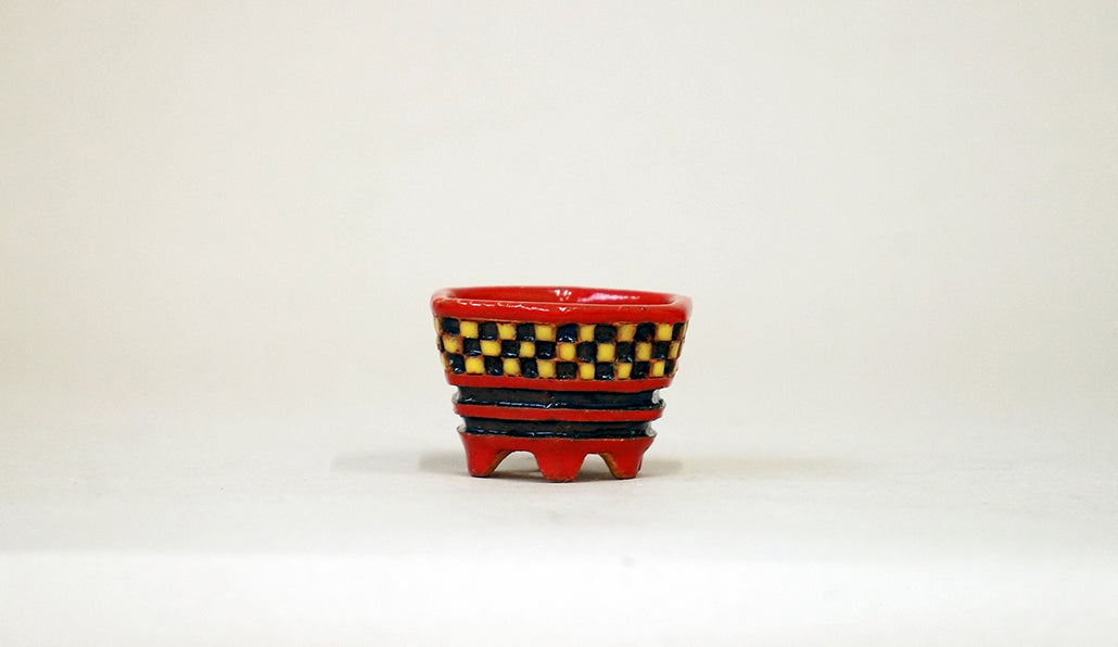 Kei Hexagonal Mame Bonsai Pot with Yellow & Blue checkered pattern 1.6"(4.2cm) K020 +++ Shipping Free