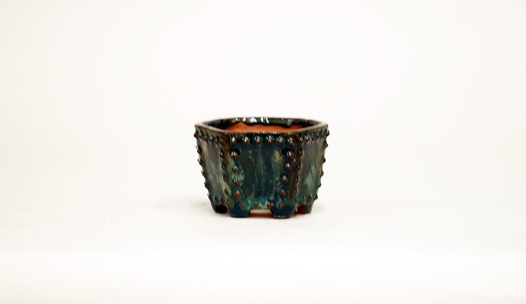 Kei Deep Green Glazed Hexagonal Bonsai Pot with Studded Design 2.2"(5.5cm) K025 +++Shipping Free