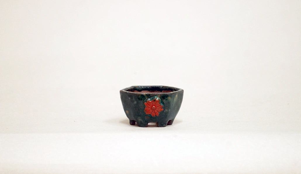 Kei Mini Deep Green Bonsai Pot with Flower Relief 1.46"(3.7cm) K038