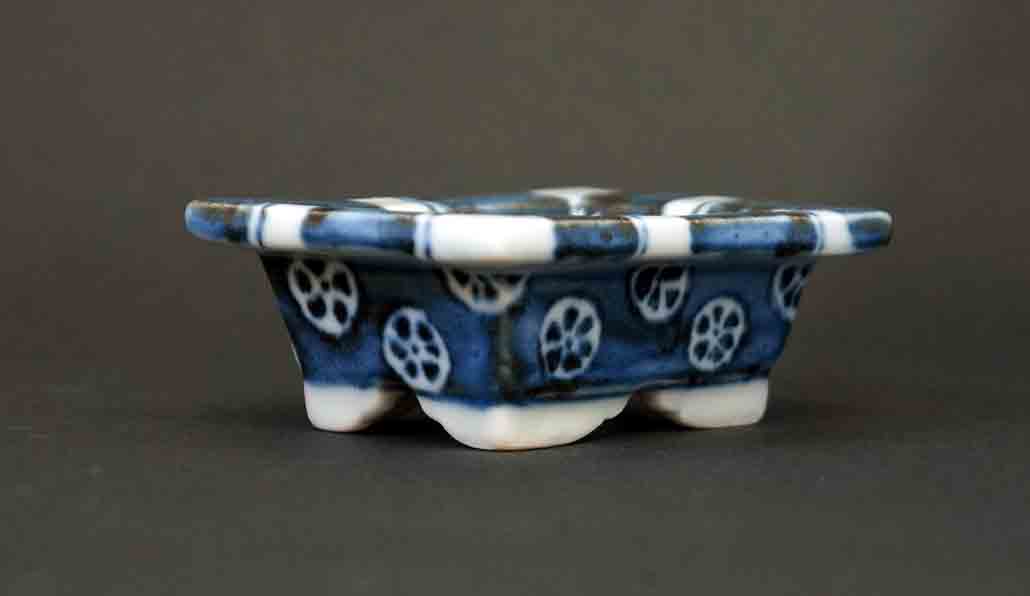 Lotus Loot Pattern! Painting Pot with Wide Brim by Yuka 2.9"(7.5cm)