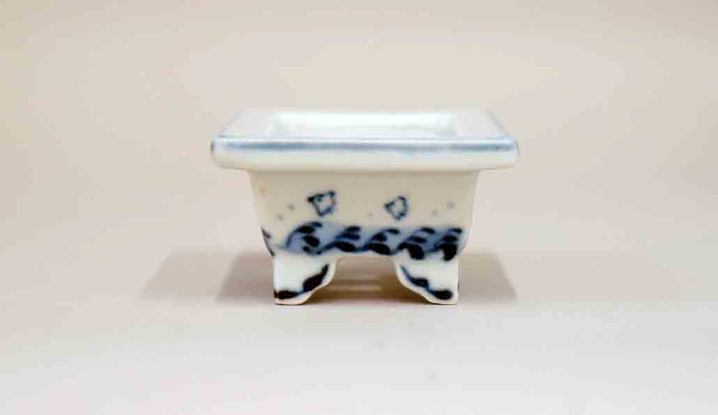 Chidori Flying Over the Sea Painting Pot by Yuka 2.9"(7.5cm)